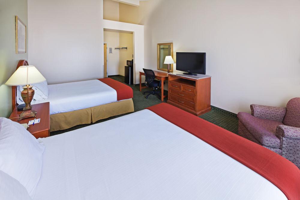 Four Points By Sheraton Dallas Arlington Entertainment District Esterno foto