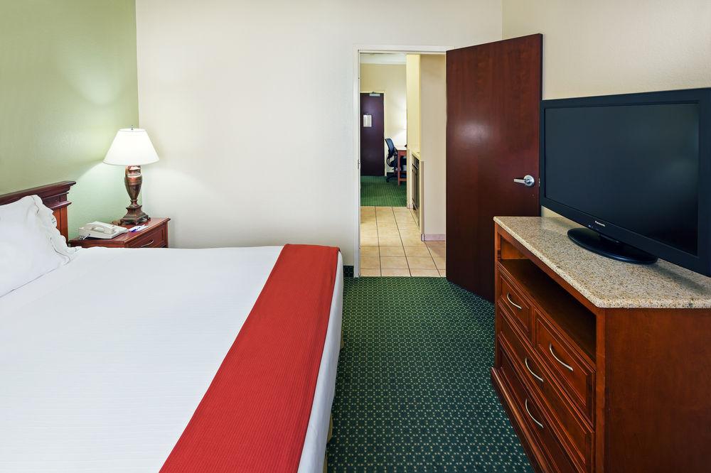 Four Points By Sheraton Dallas Arlington Entertainment District Esterno foto