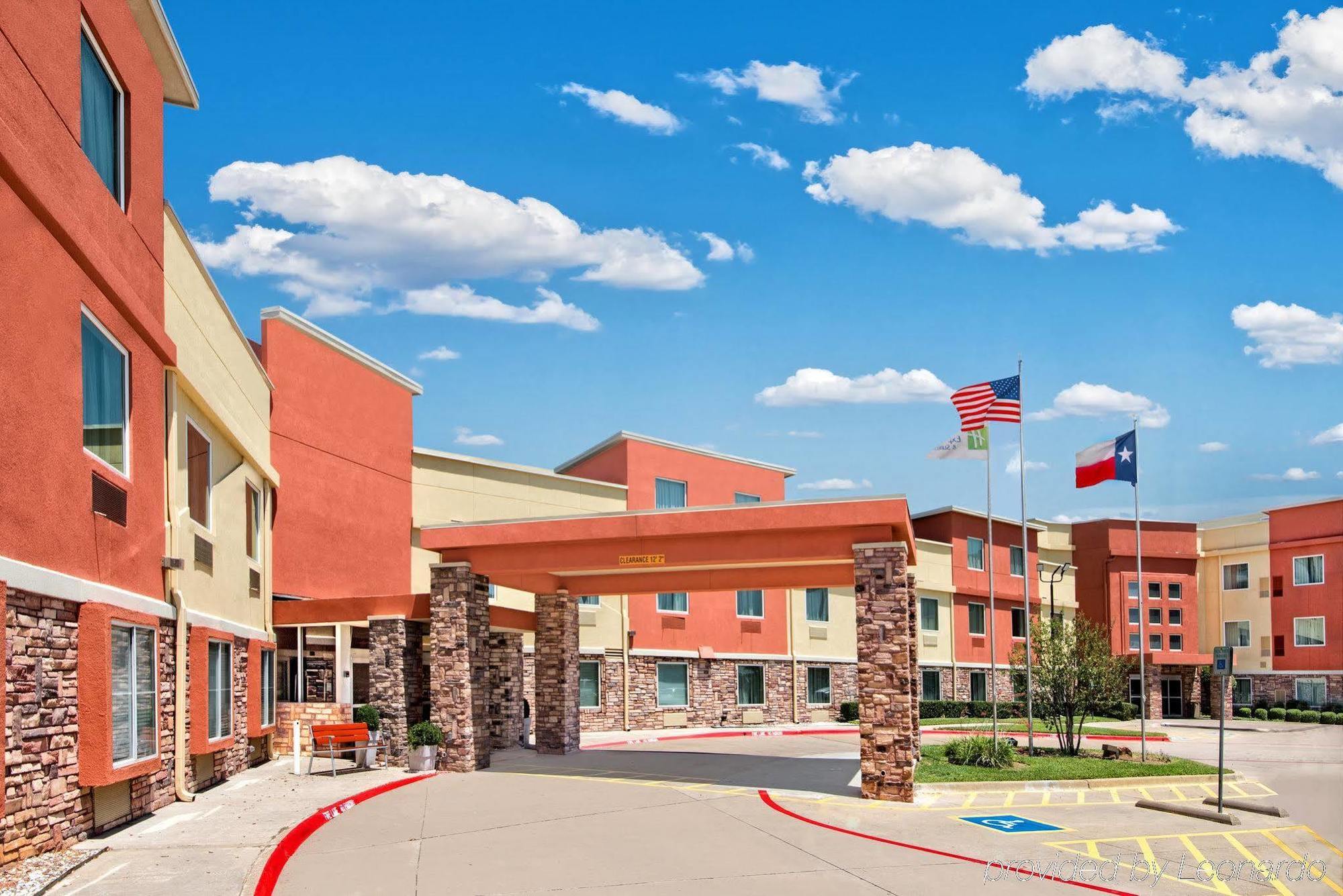 Four Points By Sheraton Dallas Arlington Entertainment District Esterno foto