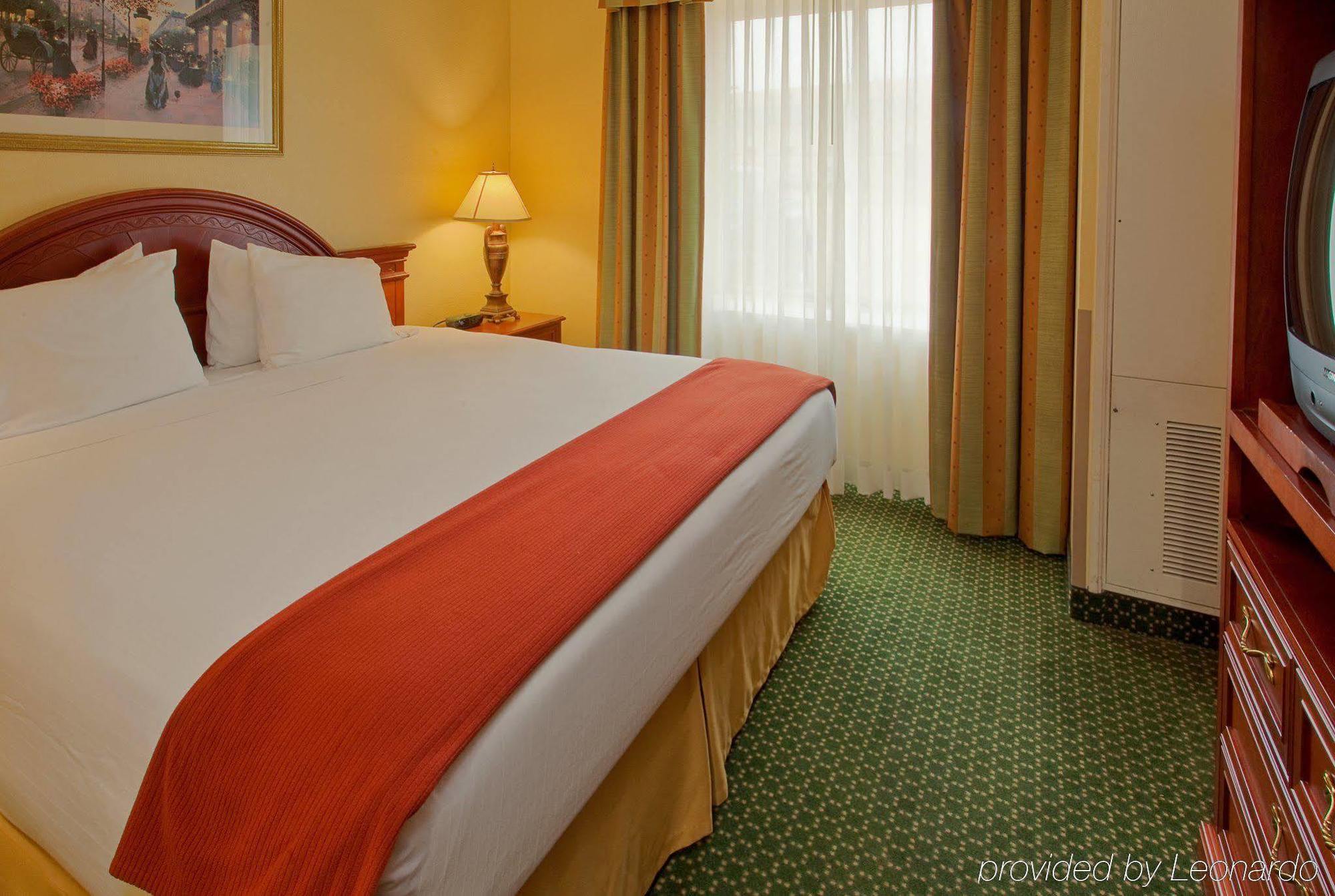 Four Points By Sheraton Dallas Arlington Entertainment District Camera foto
