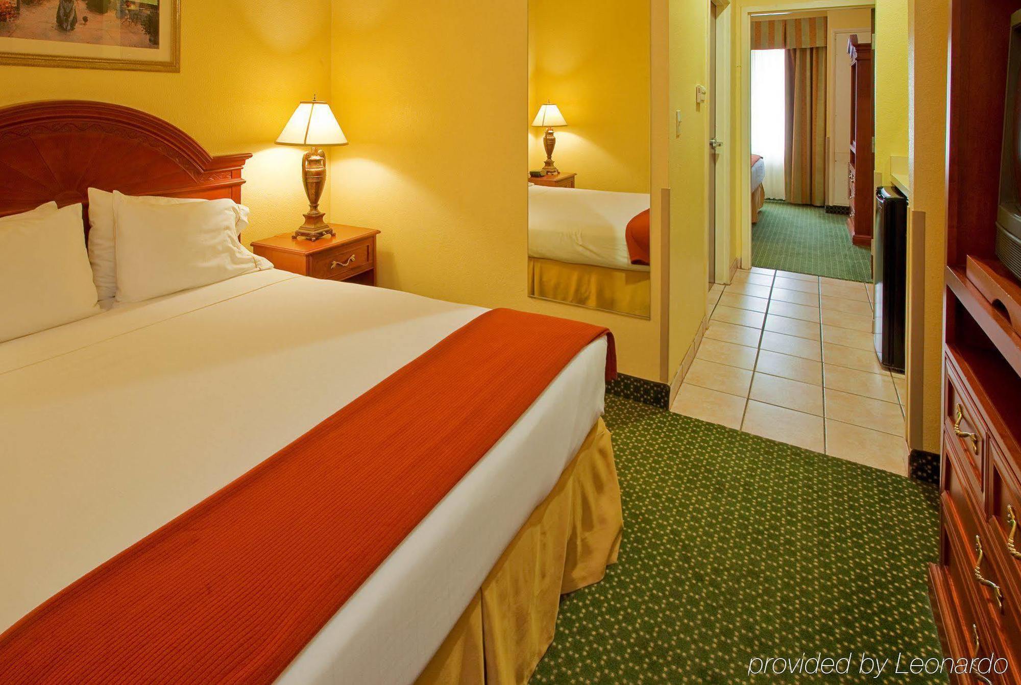 Four Points By Sheraton Dallas Arlington Entertainment District Esterno foto