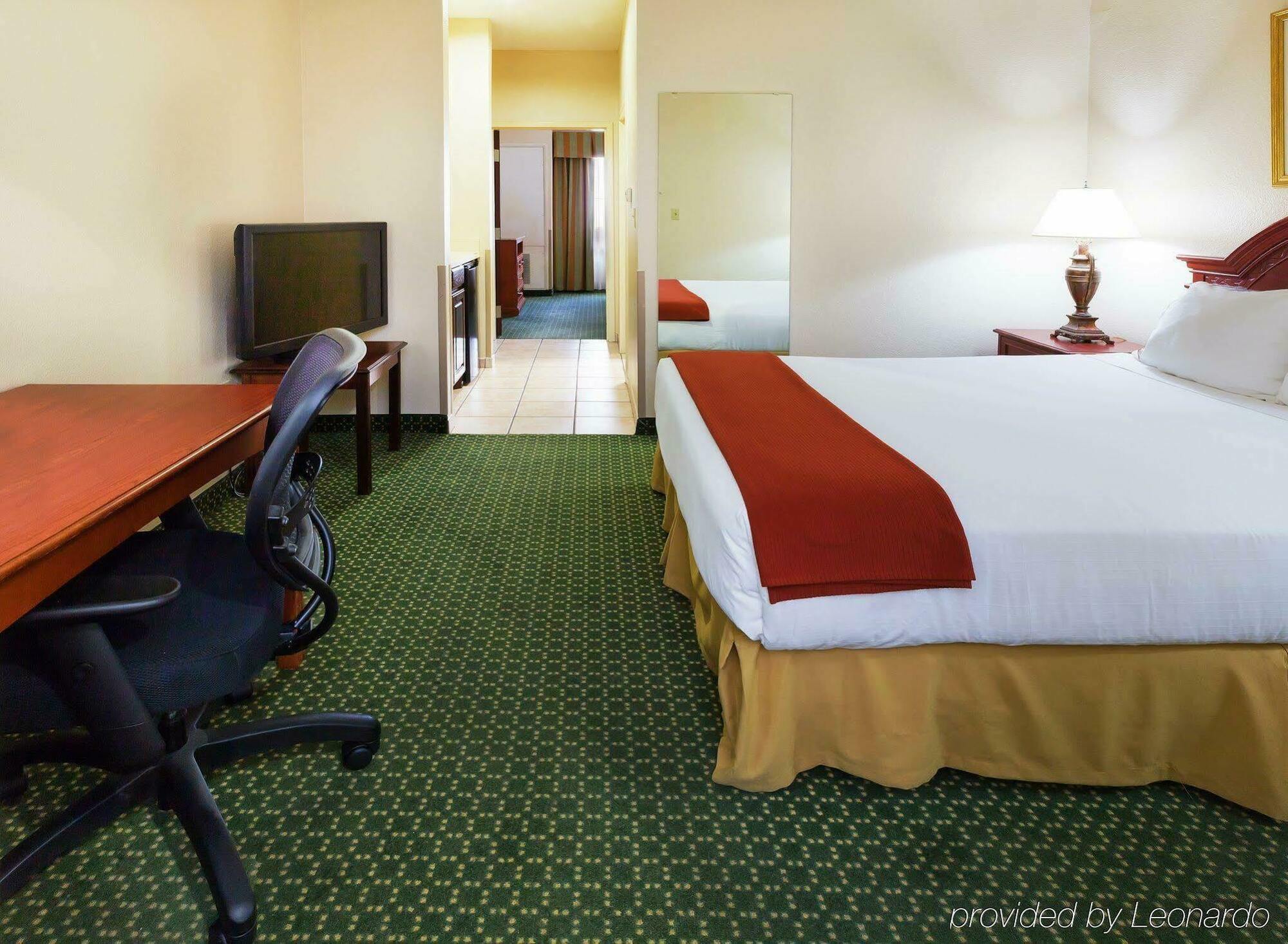 Four Points By Sheraton Dallas Arlington Entertainment District Esterno foto