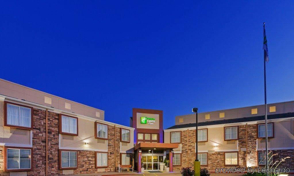 Four Points By Sheraton Dallas Arlington Entertainment District Esterno foto